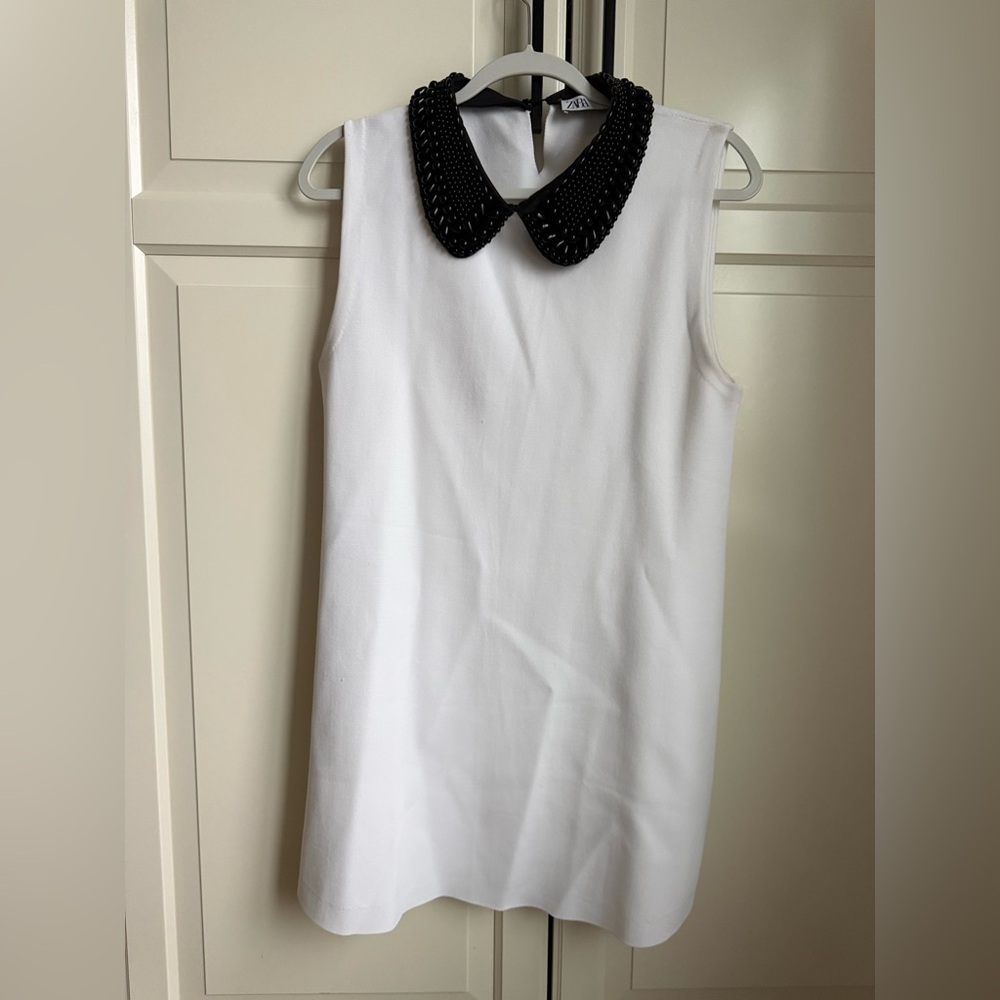 Excellent Condition Zara Dress with Beaded Collar. Size L.